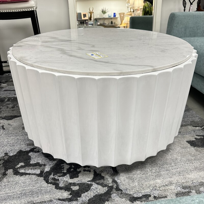 Fluted White Coffee Table, marble top<br />
Size: 36x19