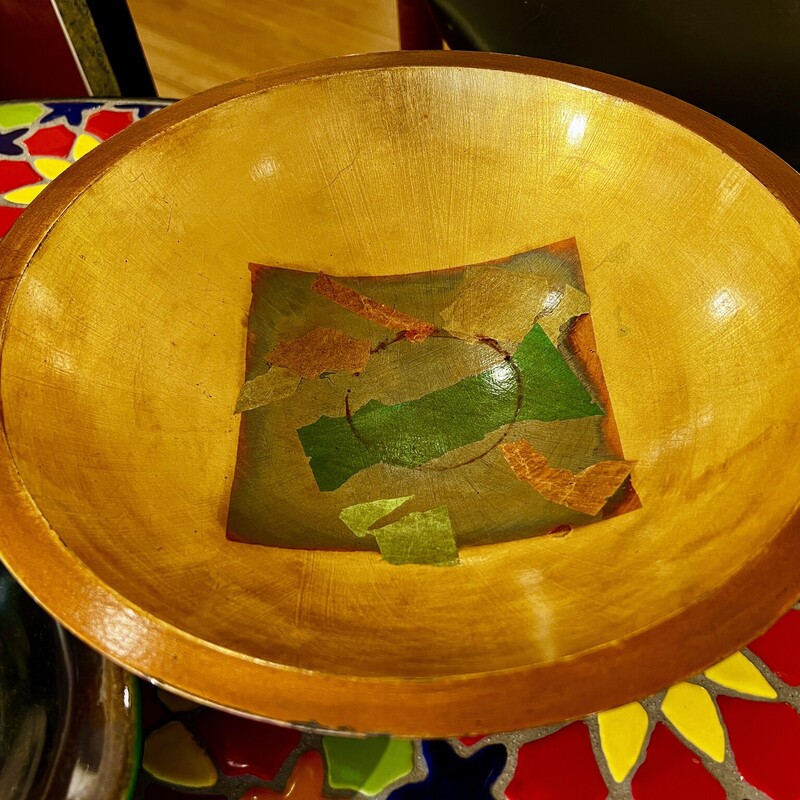 Bowl Painted/Laquered,
Size: 11x3