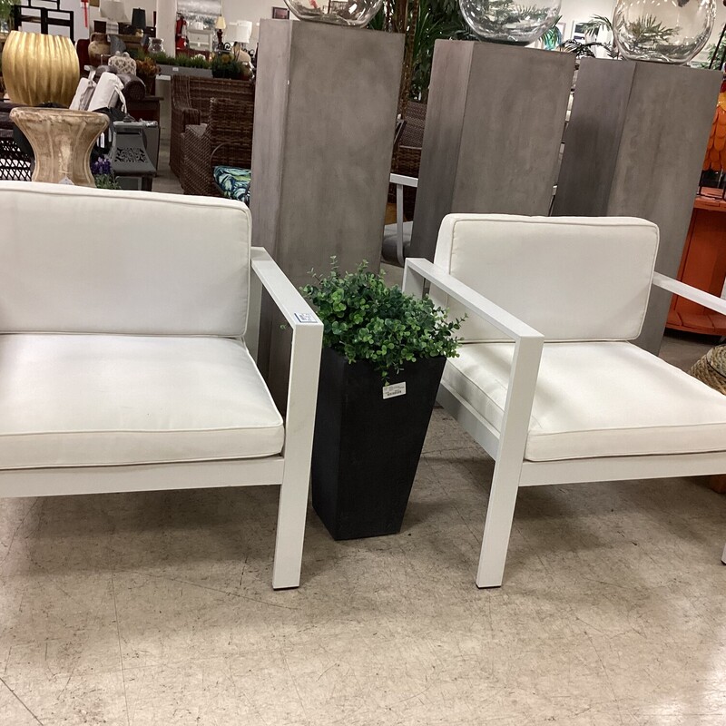 S/2 Metal Patio Chairs, White, W/Cushions
30 in w x 16 in t