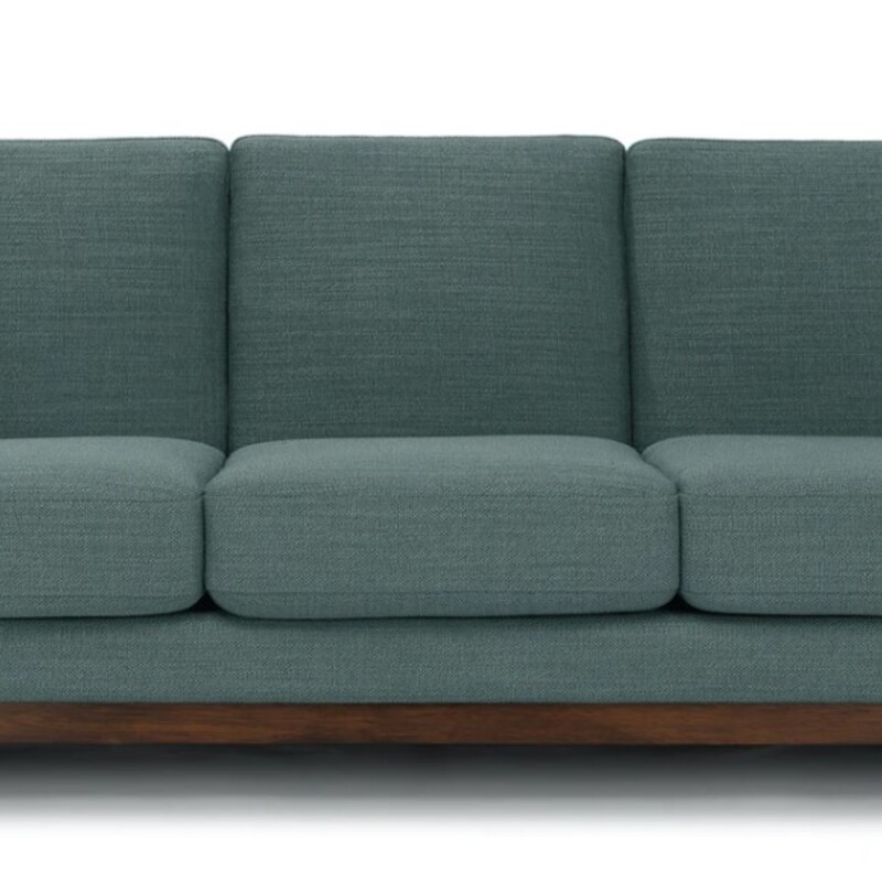 Article Ceni Sof
DarkTeal Upholstery
Size: 83x35x31H
Low profile
Loose seat, back, and arm cushions with removable covers
Retail $1200+