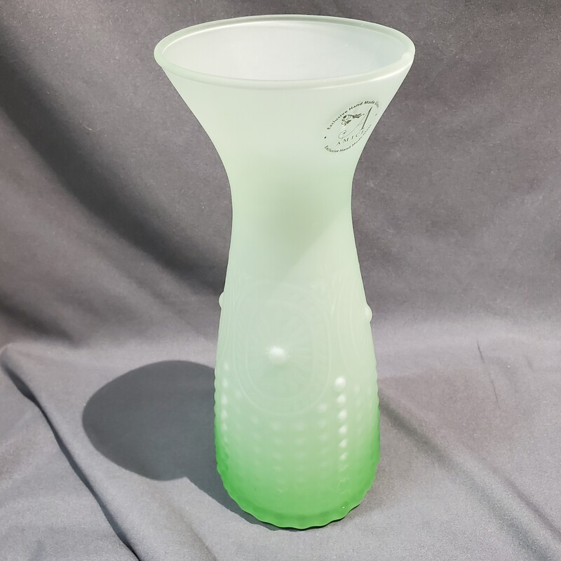 Amici Frosted Vase