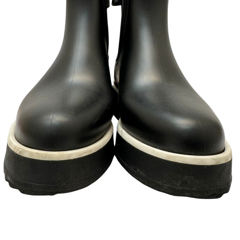 Kate Spade Malcolm Rain Boots
Black and White
Size: 8