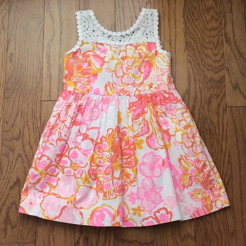 Lilly Pulitzer Dress, Orange, Size: 4

FOR SHIPPING: PLEASE ALLOW AT LEAST ONE WEEK FOR SHIPMENT

FOR PICK UP: PLEASE ALLOW 2 DAYS TO FIND AND GATHER YOUR ITEMS

ALL ONLINE SALES ARE FINAL.
NO RETURNS
REFUNDS
OR EXCHANGES

THANK YOU FOR SHOPPING SMALL!

***ADD A PAIR OF LILLY PULITZER EARRINGS TO THIS! LOOK UNDER THE CATEGORY: ACCESSORIES***