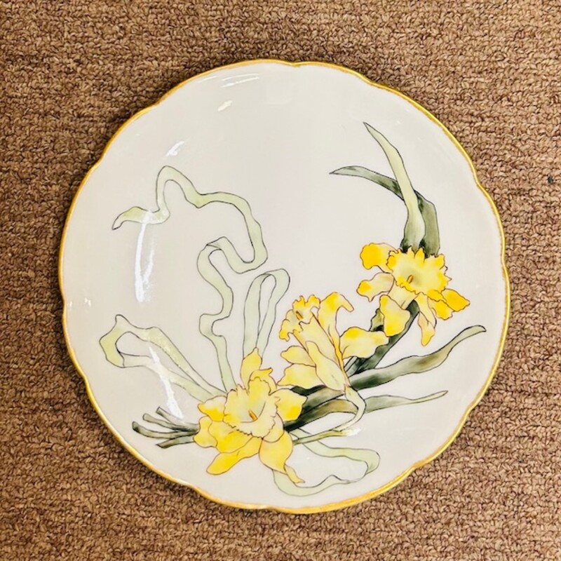 Limoges Daffodil Plate