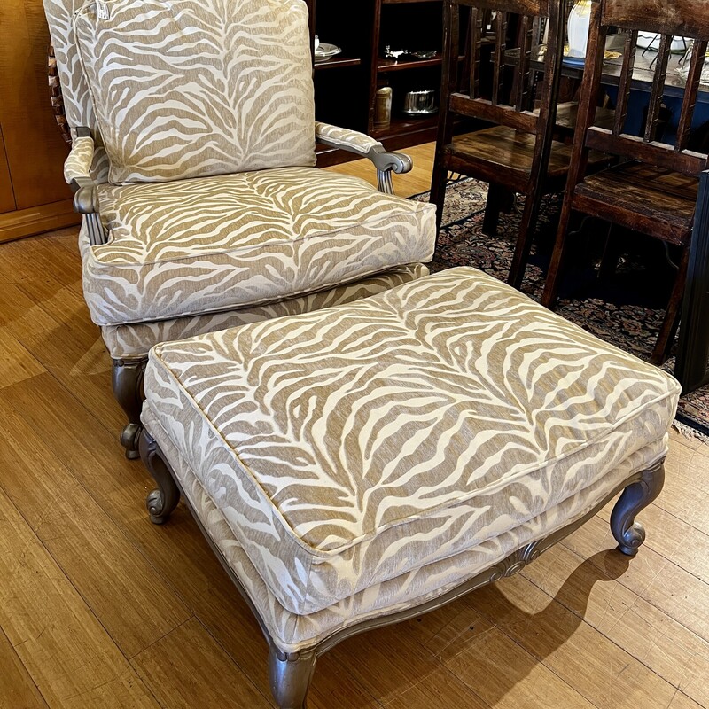 Chair/Ottoman Ethan Allen