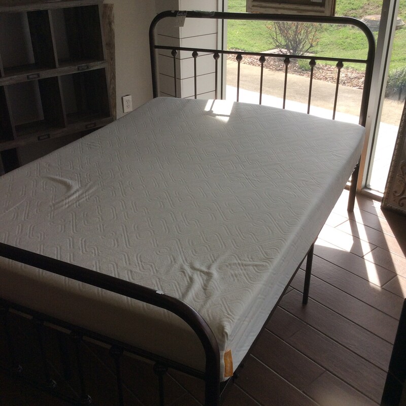 Full HB/FB Bed W/mattress
