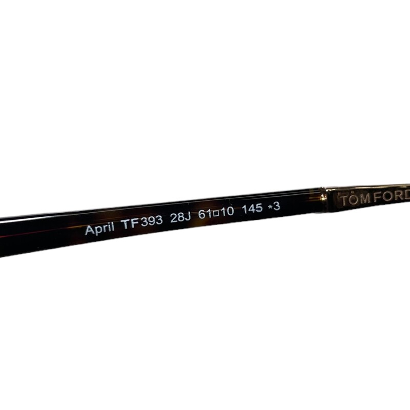 Tom Ford April<br />
<br />
Size: OS<br />
<br />
Unisex Sunglasses<br />
Metal Frame<br />
Aviator Shape<br />
RXable