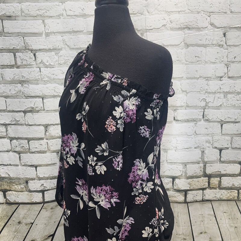 White House Black Market, Floral, Size: Small