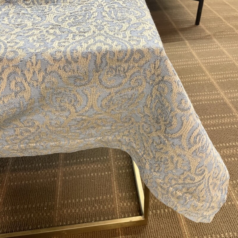 Busatti Italy Tablecloth
Blue Tan
Size: 60x128W