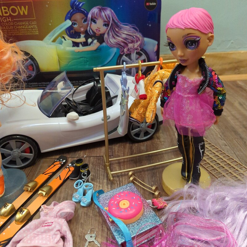 Rainbow High Mega Set, Rainbow, Size: Toy/Game
Includes Color Change Car , 5 Dolls and all accessories pictured (See Photos)