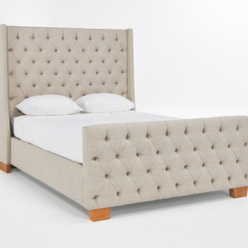 Classic Home Laurent Upholstered Linen  Bed
Natural Tufted Linen Color
Size: 87x92x67H
KING Size Headboard, Footboard and Side Rails
NEW
Retail $999
