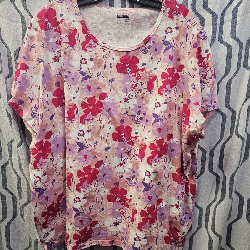 Short sleeve tee with fun pink purple and white floral design