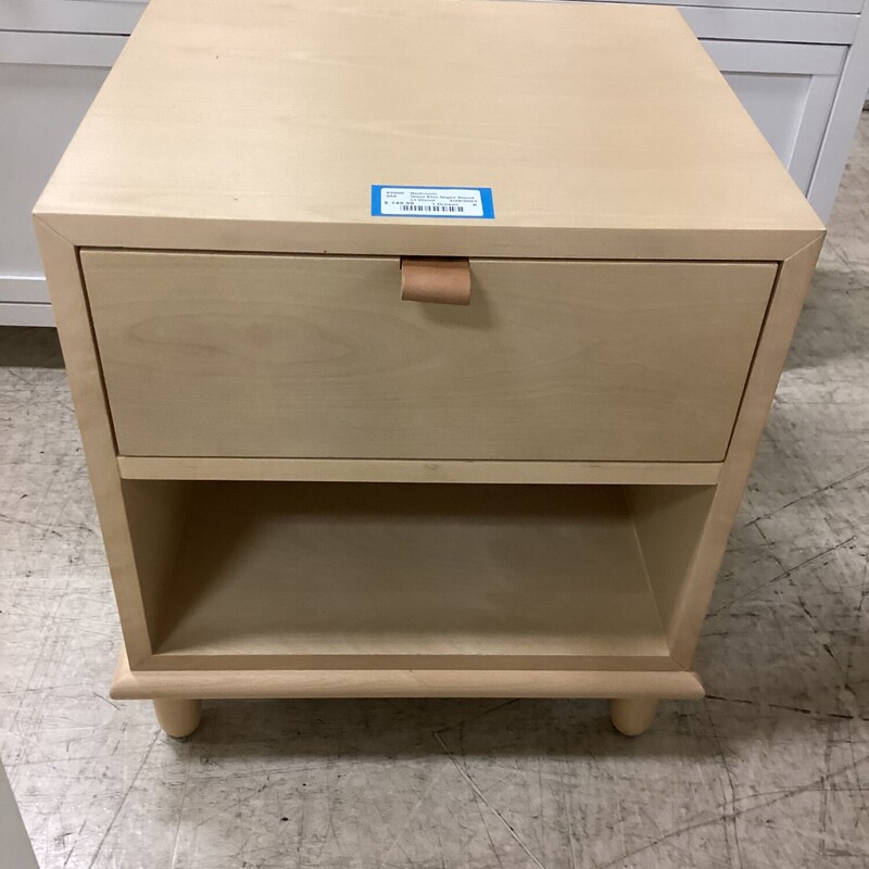 West Elm Night Stand, Lt Wood, 1 Drawer
17in wide x 16in deep x 19in tall