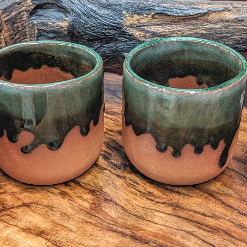 Set of 4 Drip Pottery Cups
Green Brown Size: 3 x 2.75H
Matching mugs and pitcher sold separately