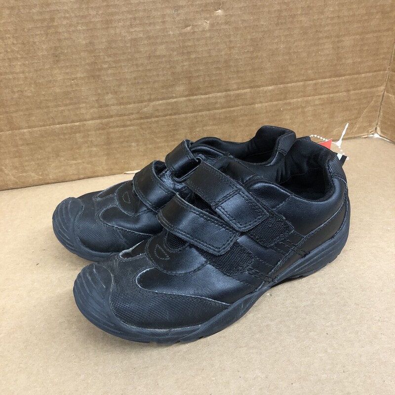 M&S, Size: 2 Youth, Item: Shoes