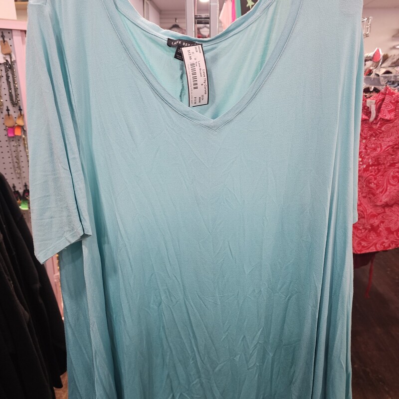 Tunic style tee in blue ombre and short sleeve