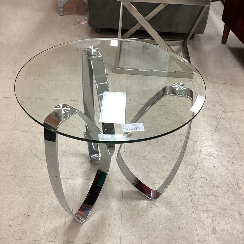 Rnd Side Table, Glass, Chrome Bas
24 in rd x 23 in t