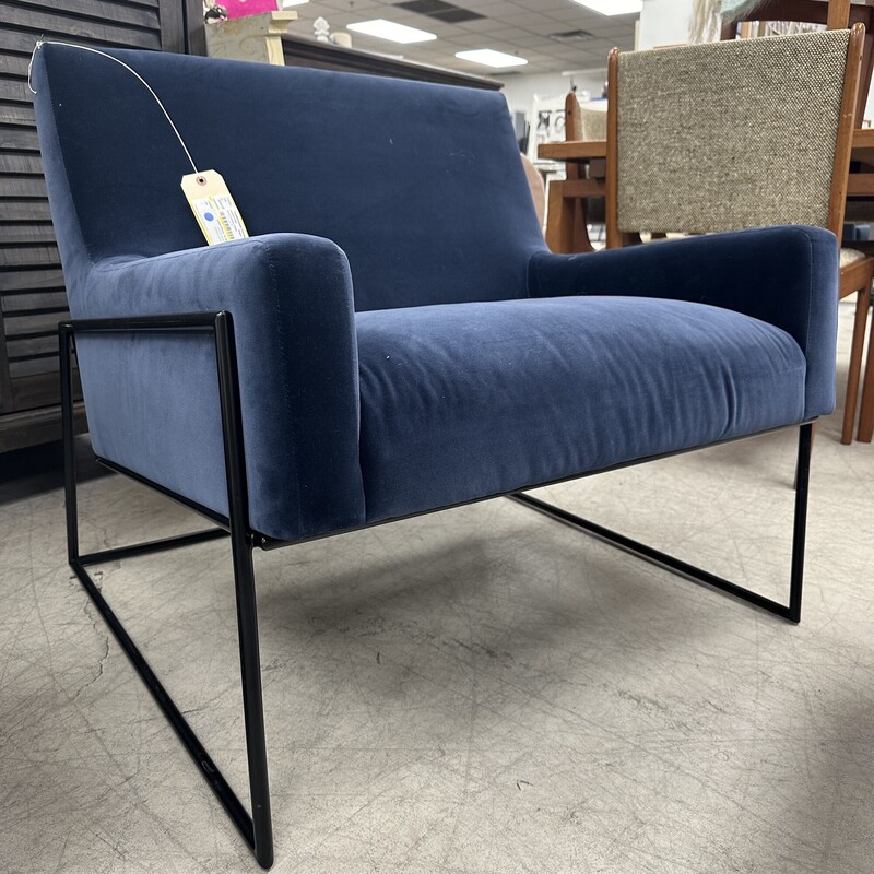 Blue Velvet Lounge Chair, `Regis` Model
Size: 30x33x31