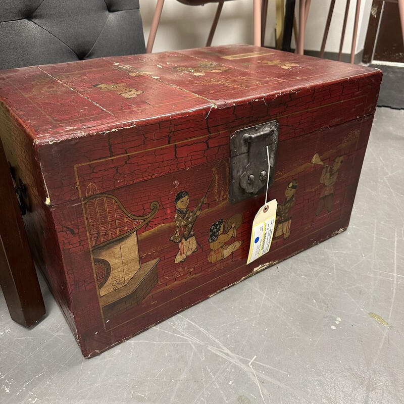 Asian Wooden Box, Red<br />
Size: 24x14x16