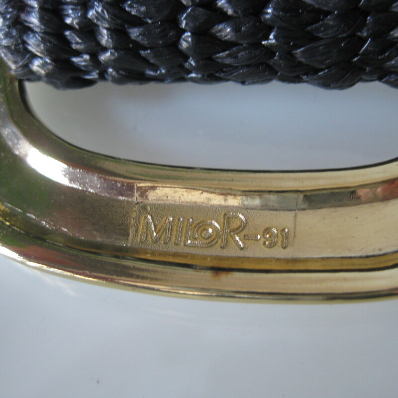 Very nice quality black faux straw stretch belt from Milor
It's strong and stretchy and has a heavy gold slide buckle
36 unstretched
excellent condition!
Thank you for looking!
#69980