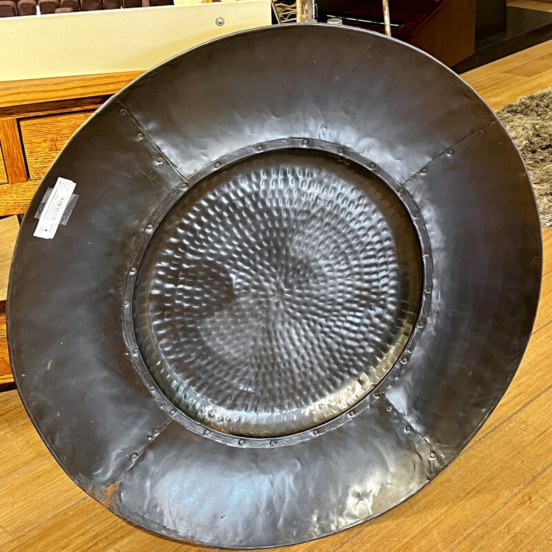 Decorative Metal Dish
Size: 33Diam