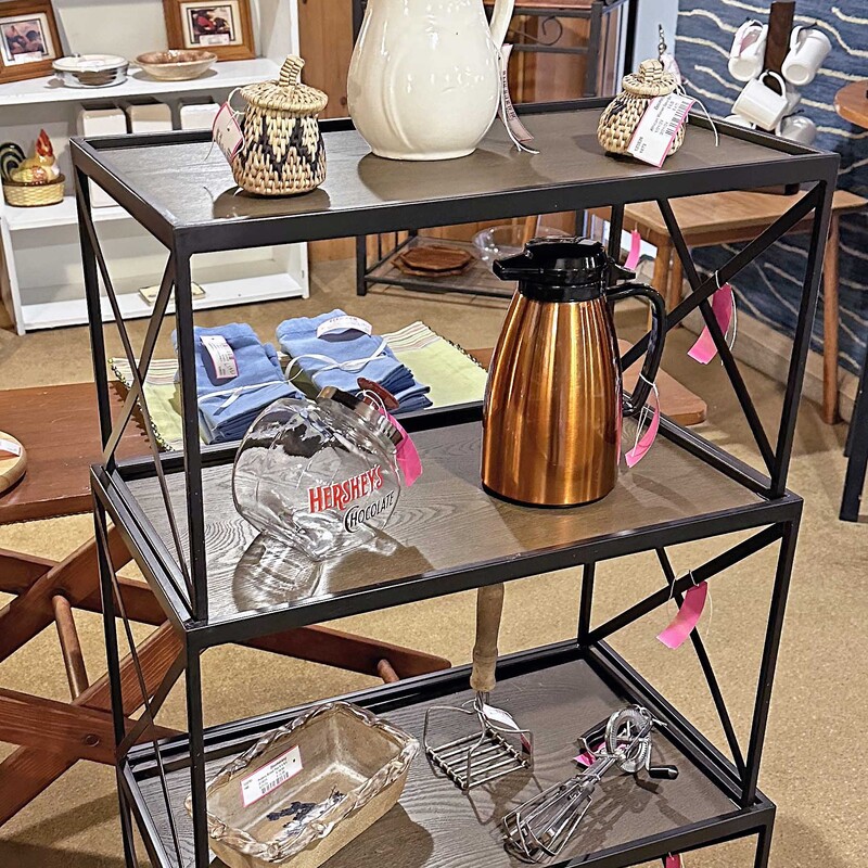 3 Piece Metal Nesting Tables
Can be stacked as shown, or all fit inside one another.
Largest is 2 Ft Wide x 14 In Deep x 16 In Tall.
Medium is 2.5 In Wide x 13 In Deep x 14.5 In Tall.
Smallest is 21.5 In Wide x 12 In Deep x 12 In Tall.