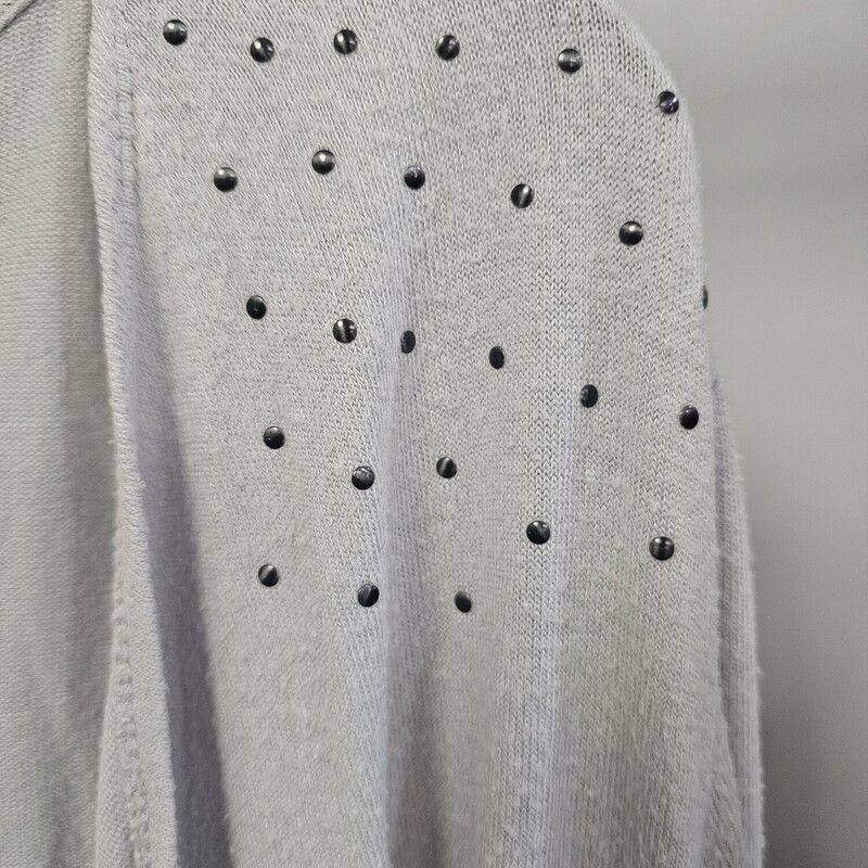 Long sleeve light weight duster in grey with metallic studding