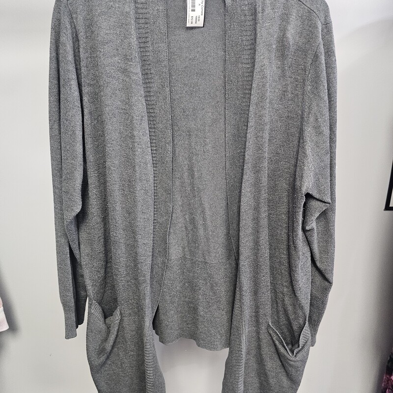 Long sleeve lighter weight cardigan with no close front in grey