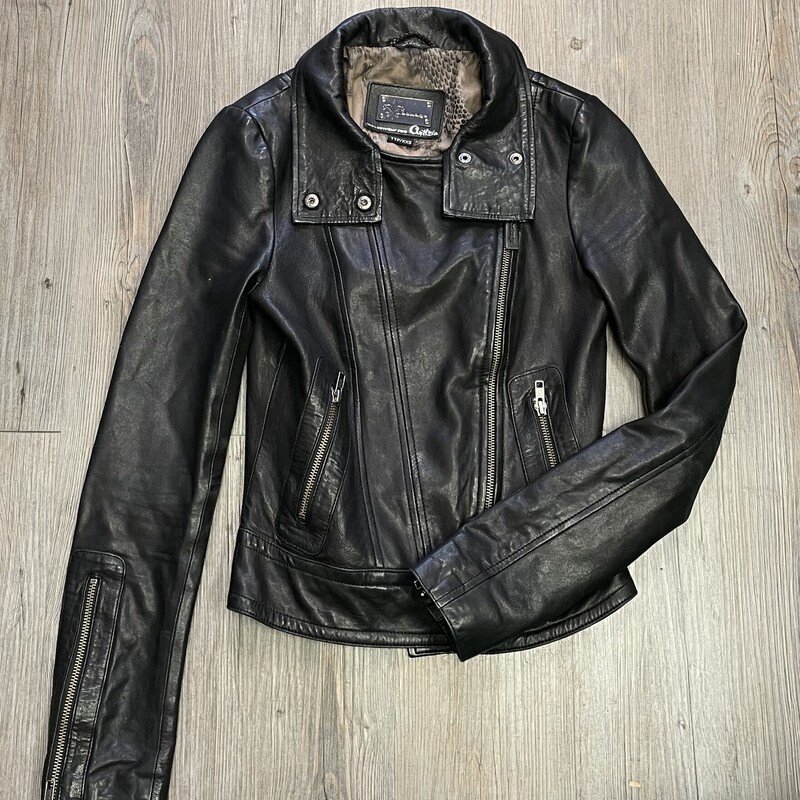 Aritzia Leather Jacket, Black, Size: XXS Teen