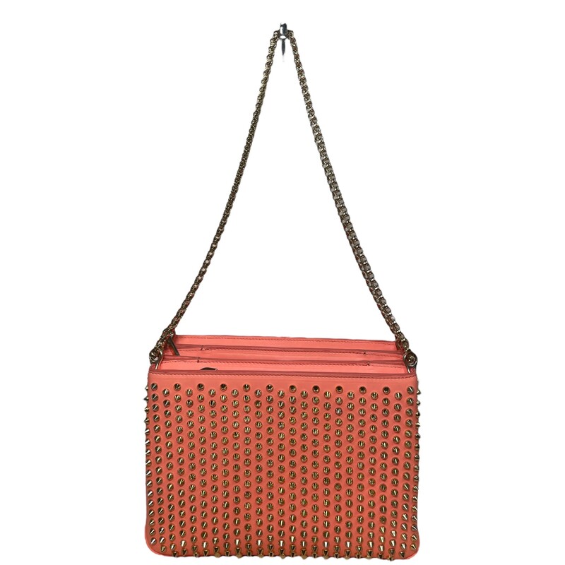 Christian Louboutin 2016 Triloubi Large Spiked shoulder bag in capucine leather featuring gold-tone hardware. The design features three zipper compartments and is lined in red alcantara with one open pocket against the back.
Dimensions:
Height:  7.2in
Width: 9.9in
Depth 2.9in
Drop of the Handle 12.1in