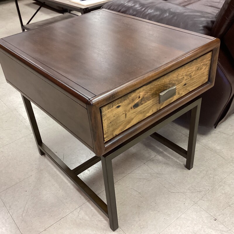 2 Tone Wood End Table, Metal, 1 Drawer
22 in w x 26 in d x 24 in t