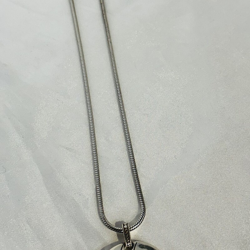 Brighton Scroll Circle Pendant Necklace
Silver Size: 18L