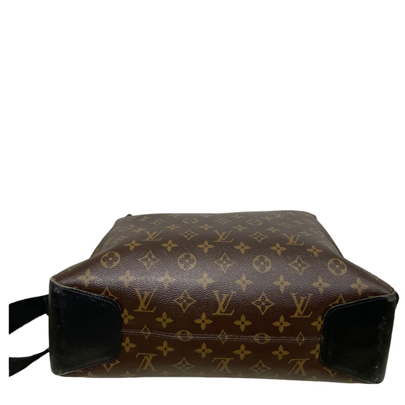 Louis Vuitton Macassar<br />
From 2010 Collection by Marc Jacobs<br />
Brown Coated Canvas<br />
Printed<br />
Silver-Tone Hardware<br />
Single Adjustable Shoulder Strap<br />
Leather Trim Embellishment & Single Exterior Pocket<br />
Canvas Lining & Dual interior Pockets<br />
Zip Closure<br />
Date code: SR2170<br />
Dimensions: Width: 14.5 in<br />
Height: 12 in<br />
Depth: 5 in<br />
Strap drop 17-28 in