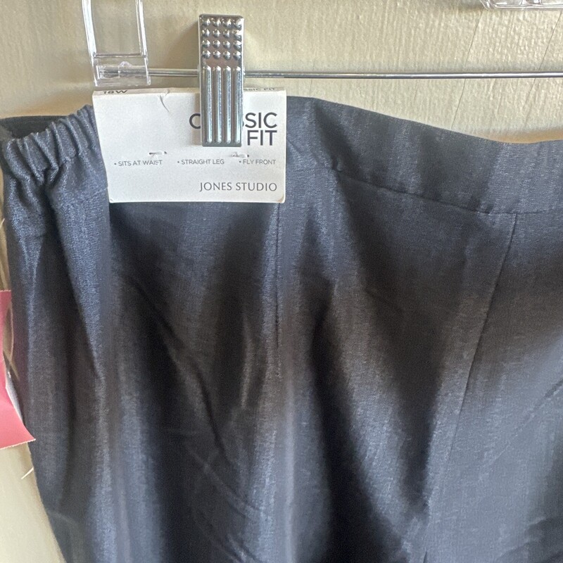 NWT Jones Studio Pants, Black, Size: 18W<br />
New with Tag<br />
All sales final<br />
shipping available<br />
free in store pick up within 7 days of purchase