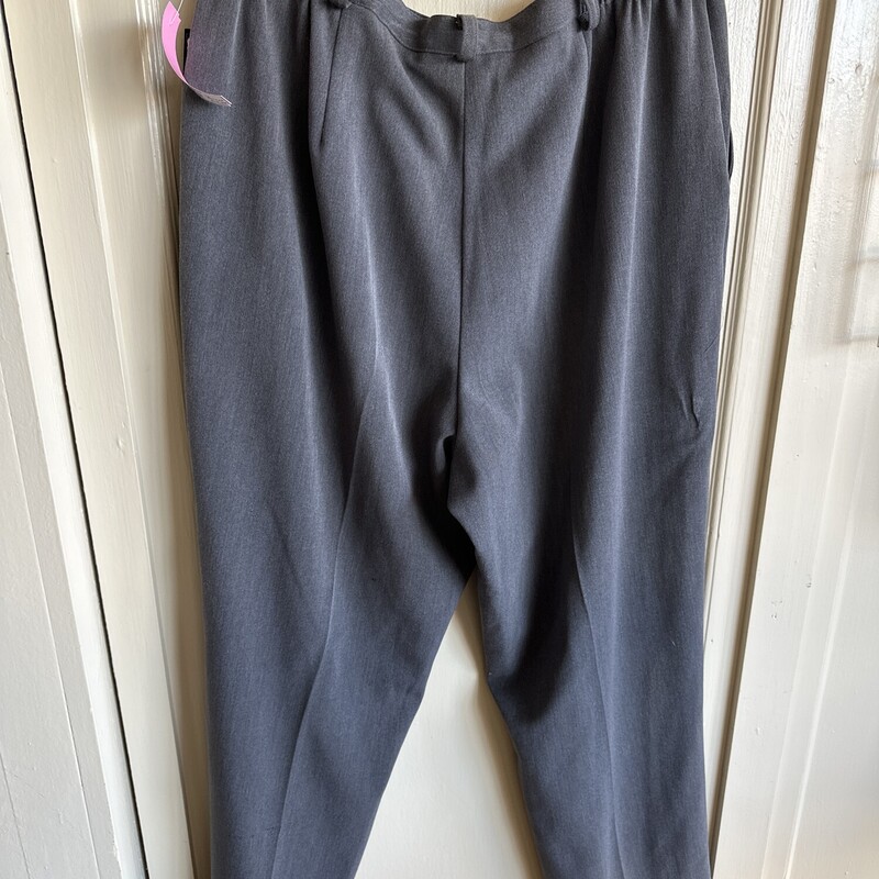 NWT Briggs Pants, Grey, Size: 18
New with Tag
All sales final
shipping available
free in store pick up within 7 days of purchase