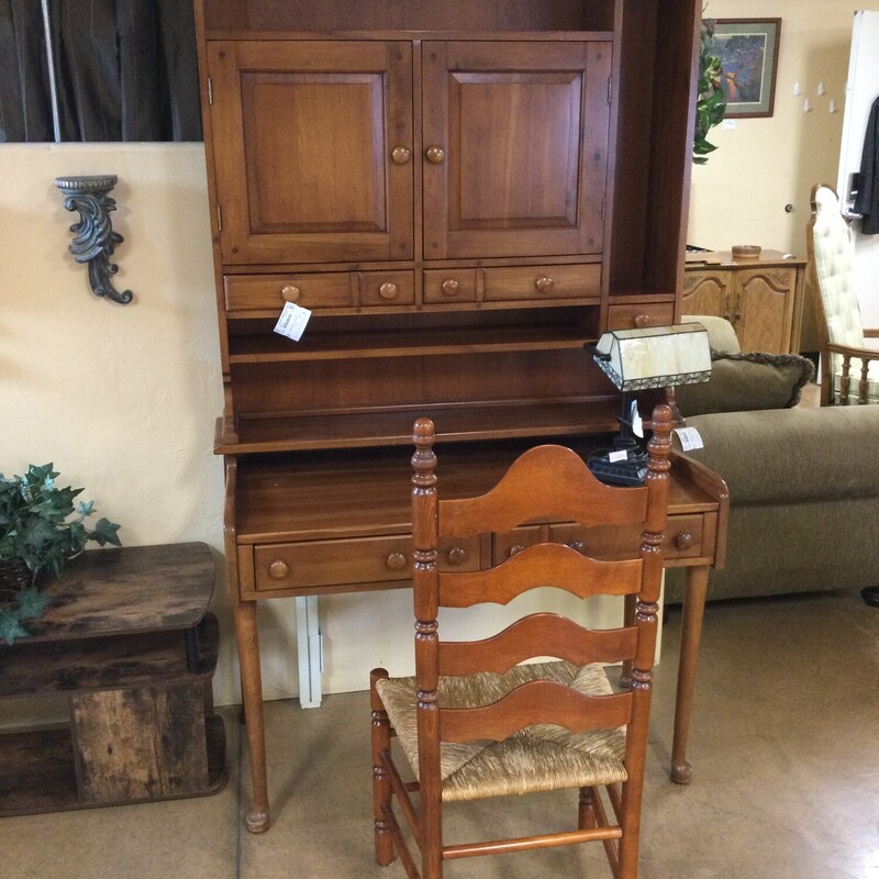 Tall Desk, W Chair, Size: H2851

77H x 45W x 22D

FOR IN-STORE OR PHONE PURCHASE ONLY
LOCAL DELIVERY AVAILABLE $50 MINIMUM