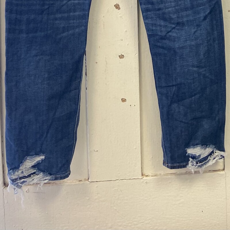 Den Distrss Hirise Jeans<br />
Blue<br />
Size: 10