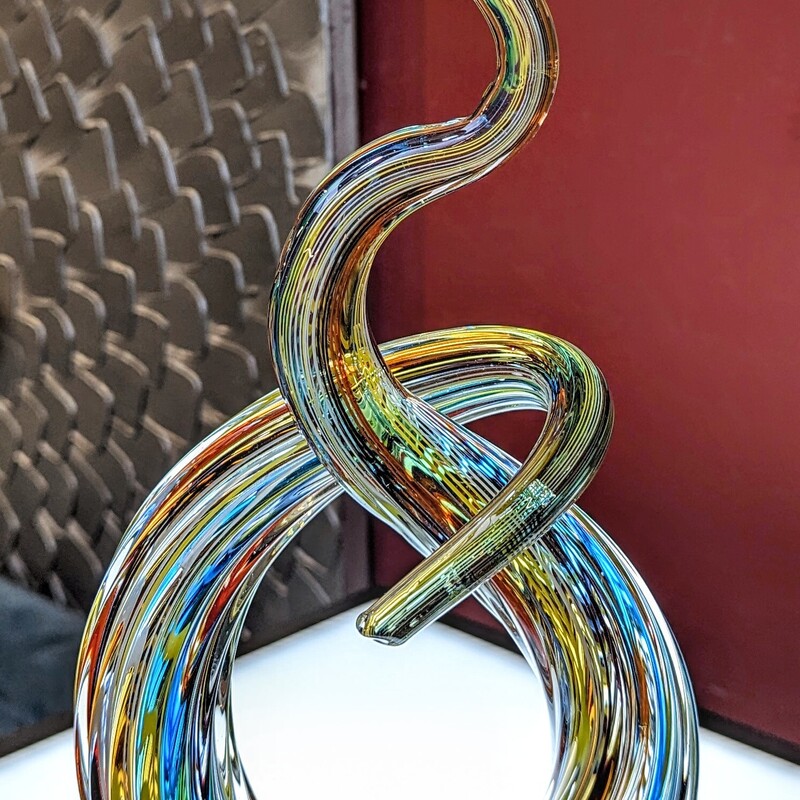 Murano Glass Love Knot Sculpture
Clear Yellow Blue Green
Size: 5.5x13H