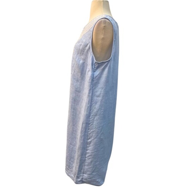 NEW J. Jill Linen Dress<br />
Embroidered and beaded neckline and chest detail<br />
Knee length<br />
Sleeveless<br />
Split neckline<br />
100% linen<br />
Pale Blue<br />
Size: Petite M