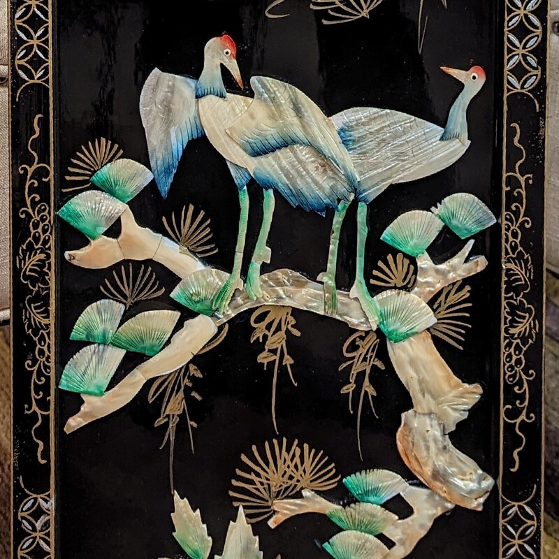 Asian Mother of Pearl Birds and Floral Panel
Black Green Blue Pink Gold on Black Lacquer
Size: 12x36H
Coordinating Panels Sold Separately