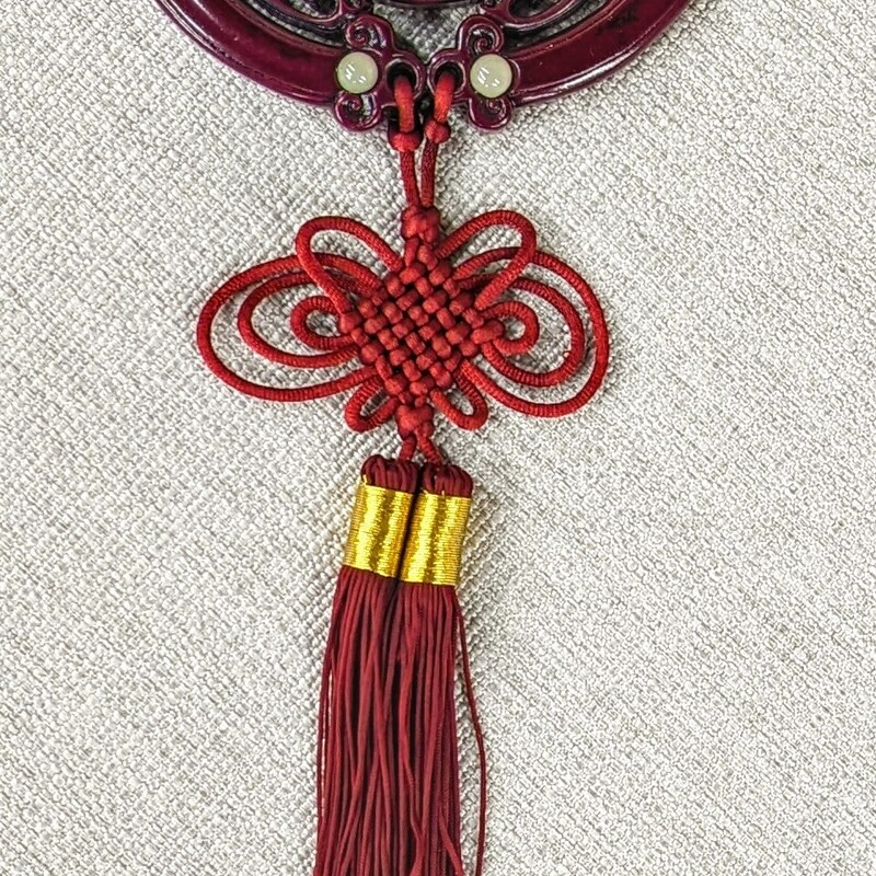 Asian Tassel Wall Hanging
Red Yellow Size: 6.5 x 34H