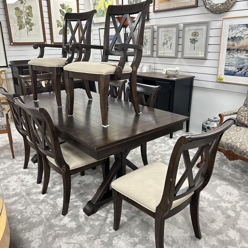 Dining Table + 8 Chairs W