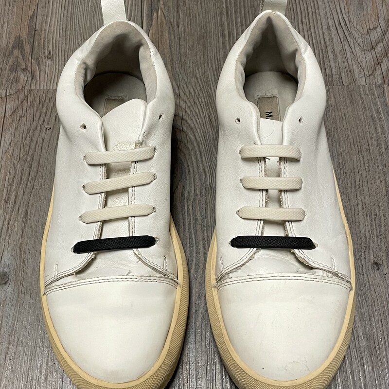 Matt & Natt Sneaker, White, Size: 4Y
Original Size 36
