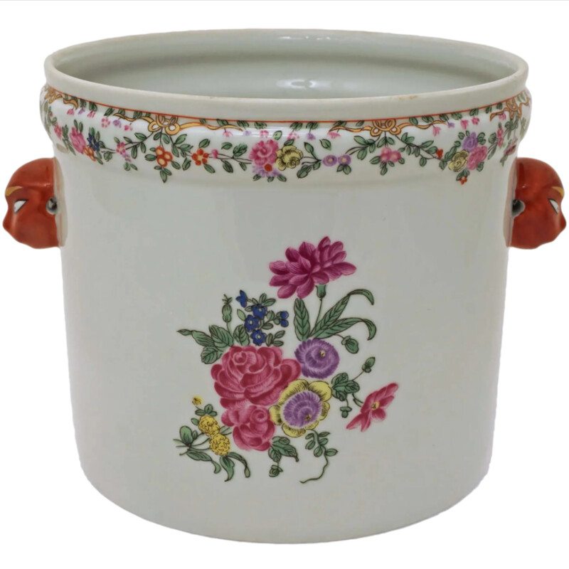 Mottahedeh Winterthur Ceramic Planter
White Pink Red Green Size: 9 x 6.5H