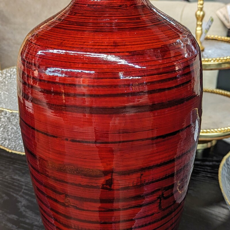 Pier 1 Lacquer Bamboo Vase
Red Size: 8 x 20H