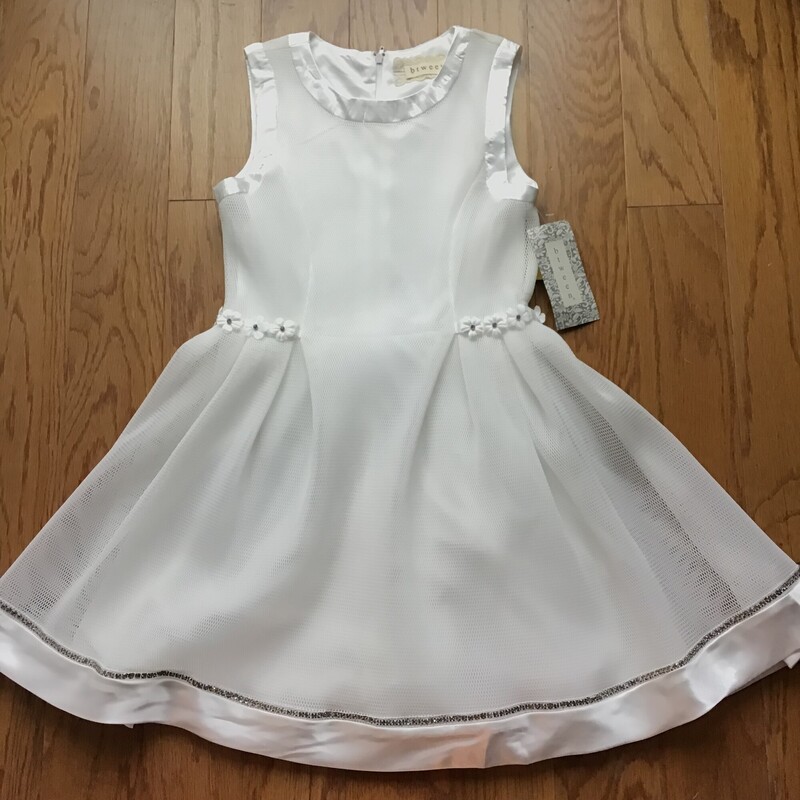 Btween Dress NEW, White, Size: 8

brand new with tag

very cite with rhinestone trim along the bottom

FOR SHIPPING: PLEASE ALLOW AT LEAST ONE WEEK FOR SHIPMENT

FOR PICK UP: PLEASE ALLOW 2 DAYS TO FIND AND GATHER YOUR ITEMS

ALL ONLINE SALES ARE FINAL.
NO RETURNS
REFUNDS
OR EXCHANGES

THANK YOU FOR SHOPPING SMALL!