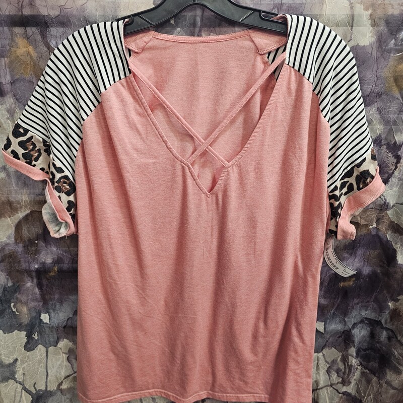 Cute tee in pink/orange and leopard print with striped sleeves.  (may run small)