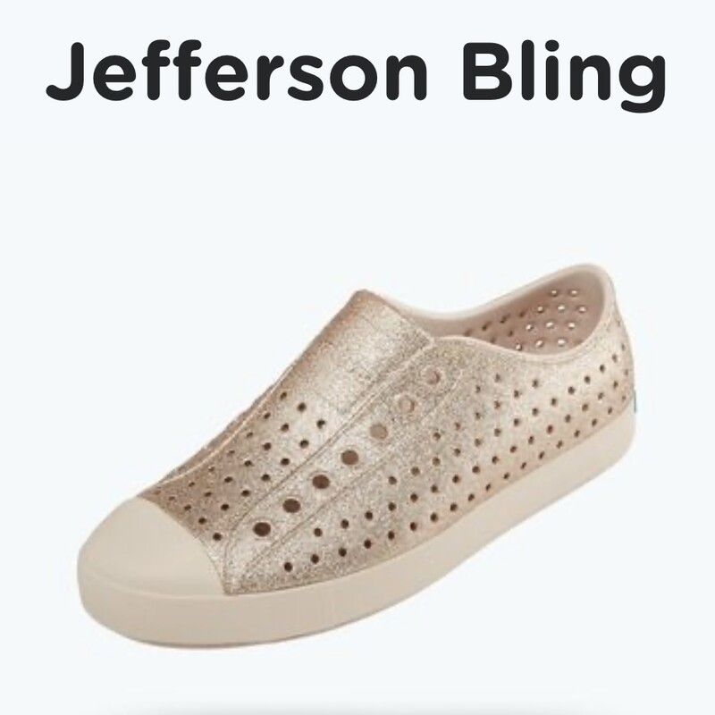 Native Jefferson Bling, RockSalt Pink, Size: C5

The Jefferson has never felt quite so sweet. Boasting the same shock absorbent, odor-resistant, hand-washable qualities as our classic Jefferson, reimagined in Sugarlite™. Our proprietary material made with a blend of traditional EVA and a sugarcane-derived resin, Sugarlite™ incurs a decrease in greenhouse gas emissions through the production process. Take a sweet step forward!

MATERIALS
Injection Molded Bio-based EVA
Perforated Upper