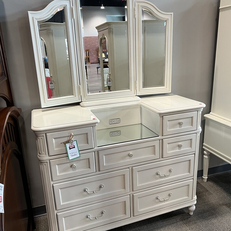 Vanity Dresser W/ Mirror
