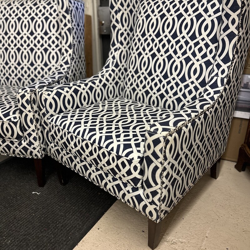Charlton Home Wide WingBack, Navy/White Print
Original Price$459 on Wayfir , Now $290.00
These chairs are in Great Condition !
Disclosure:There are a few scratches on the legs

Delivery within the area of Plymouth,WI is available for a fee:-)

All Sales Are Final

Please pickup within 7 days of purchase

Thank You <3